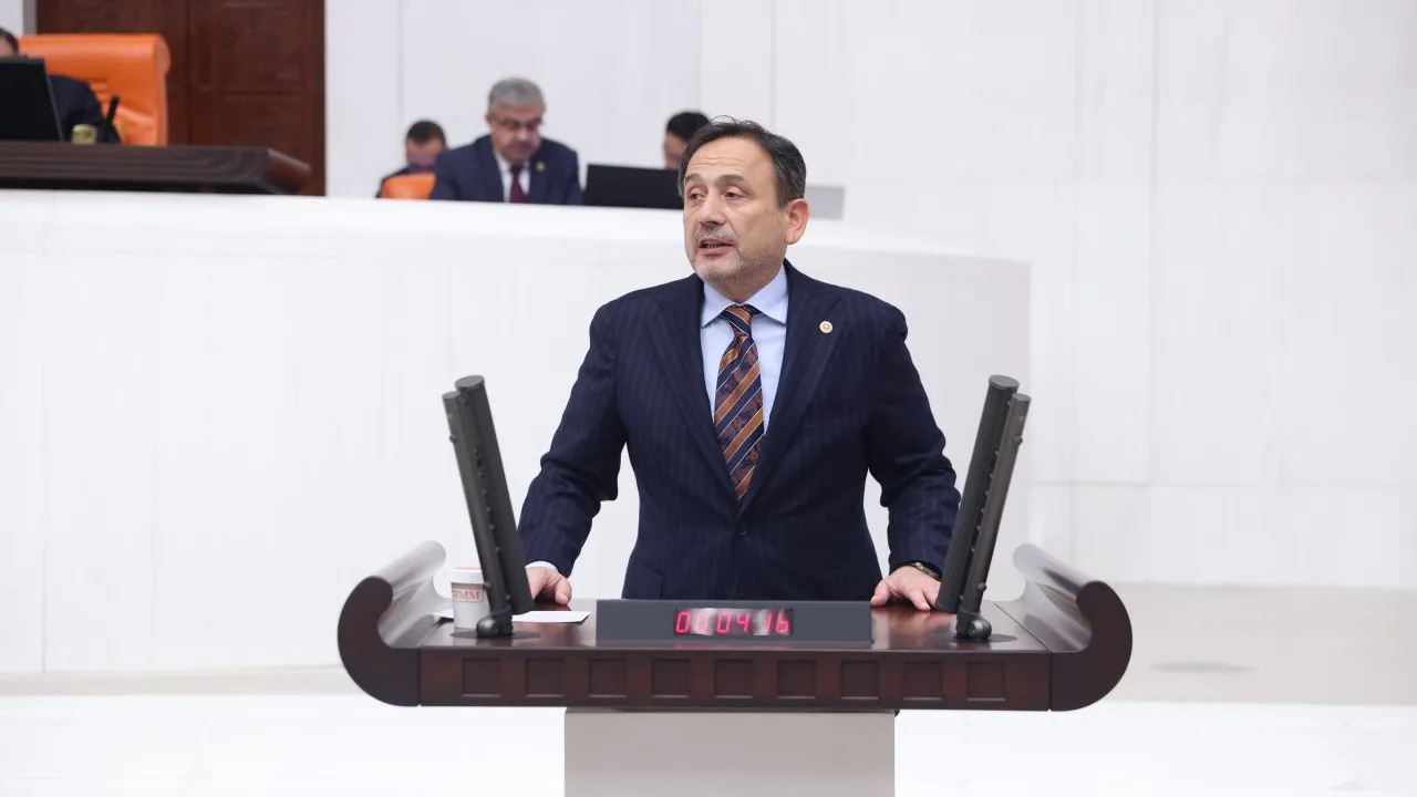 ALİ KESKİNKILIÇ 3 NİSAN SANAYİ GÜNÜNÜ MECLİSE TAŞIDI