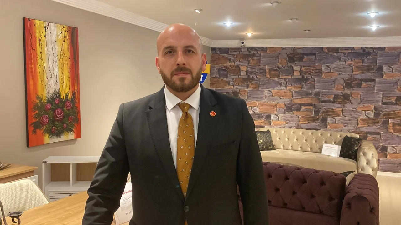 BAŞKAN ÖZER ,8 KASIM VE KARDEMİR’DE MÜTEAHHİTTE ÇALIŞAN İŞÇİLERLE İLGİLİ KONUŞTU