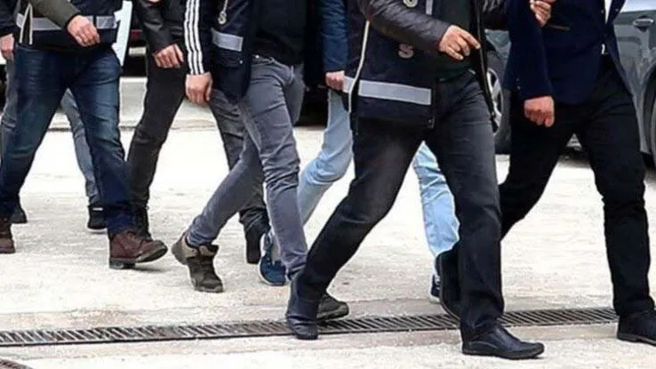 BORSA DOLANDIRICILARI YAKALANDI: 29 İLDE 1 MİLYON DOLARLIK VURGUN