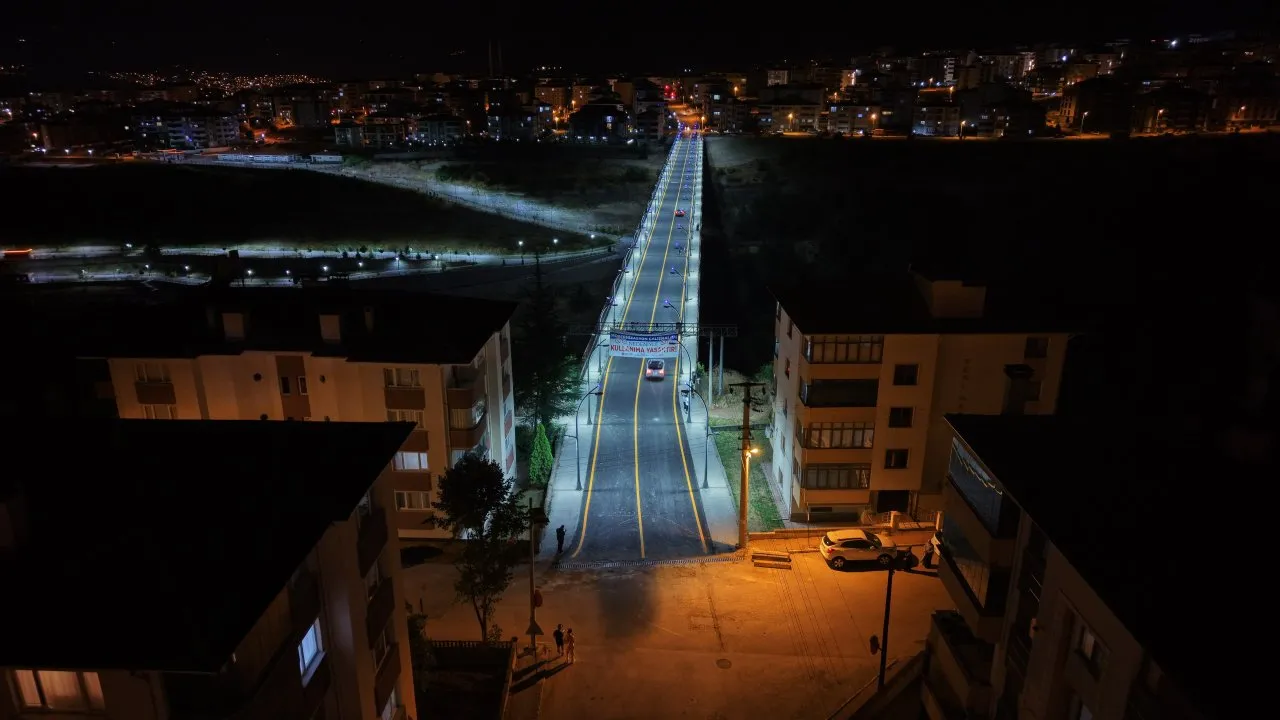 KANYON KÖPRÜ ULAŞIMA AÇILDI