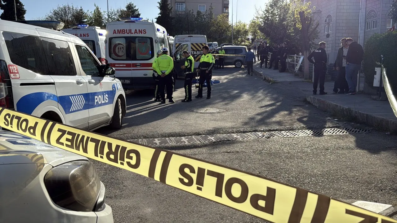 KARABÜK’TE FECİ KAZA: 3 YAŞINDAKİ AYBARS HAYATINI KAYBETTİ
