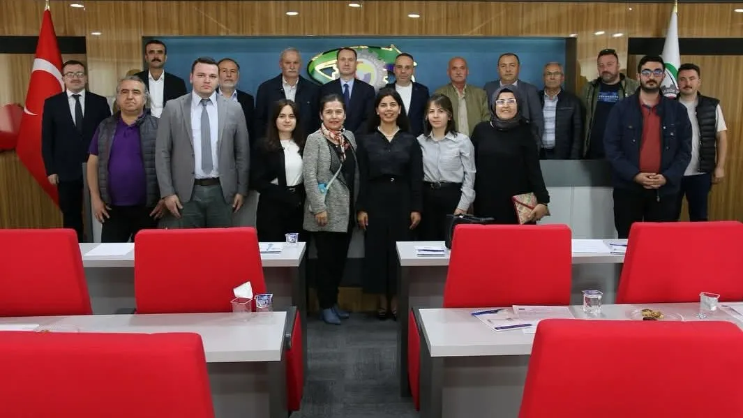 KARABÜK’TE KOOPERATİFÇİLİĞİN GELECEĞİ MASAYA YATIRILDI