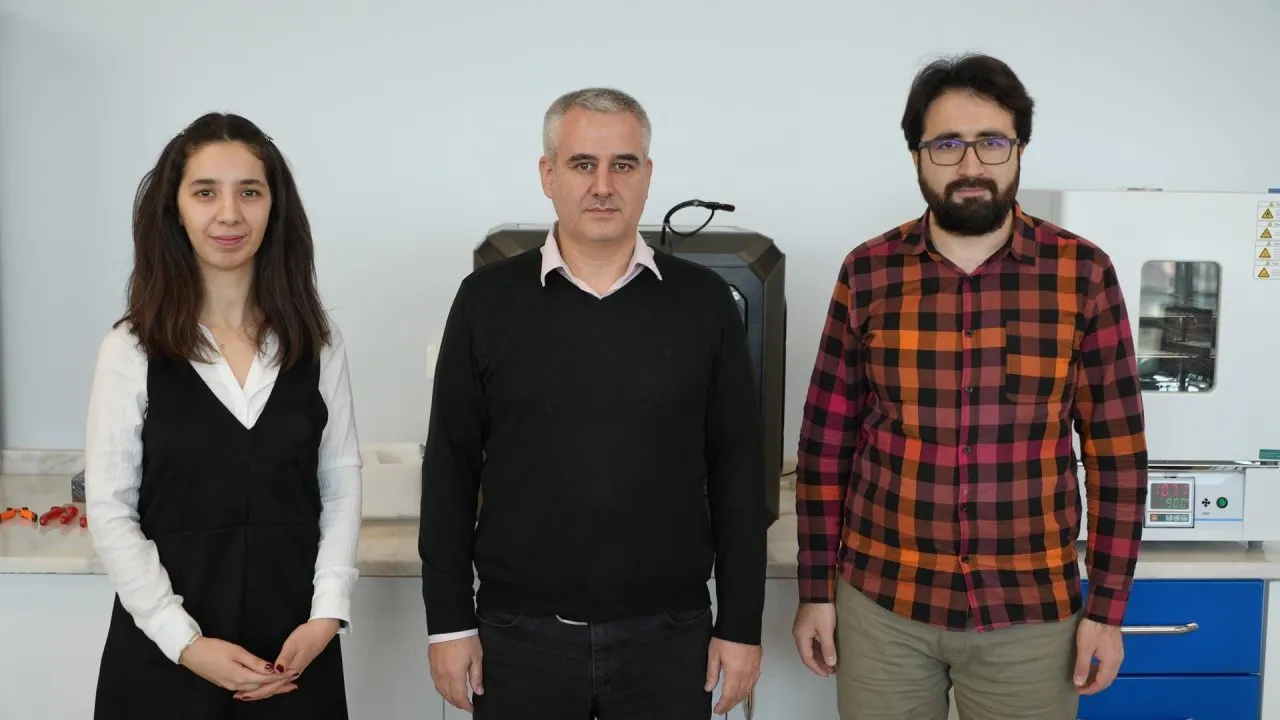 KARABÜK ÜNİVERSİTESİ’NDEN İYİLEŞMEYİ HIZLANDIRAN İMPLANT PROJESİ