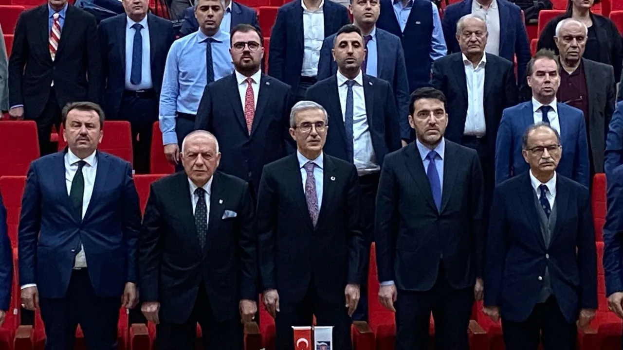KARDEMİR, 2024’TE ÜRETİMİNİ ARTIRDI: 2025 İÇİN HEDEF 2,5 MİLYON TON SATIŞ