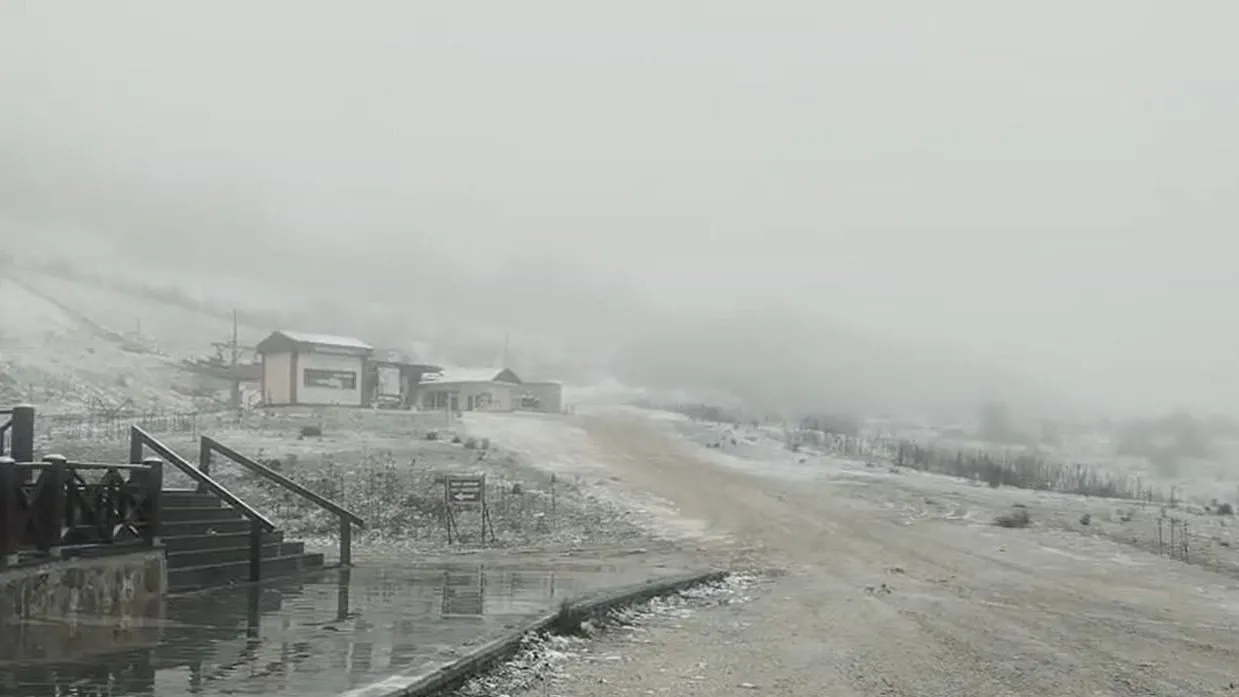 KELTEPE KAYAK MERKEZİ BEYAZA BÜRÜNDÜ