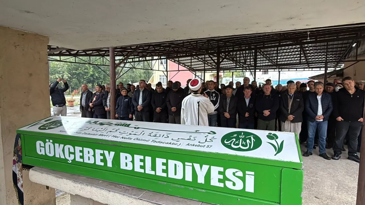 KOMŞUSU TARAFINDAN ÖLDÜRÜLEN DİLARA YILDIRIM MEMLEKETİ YENİCE’DE TOPRAĞA VERİLDİ
