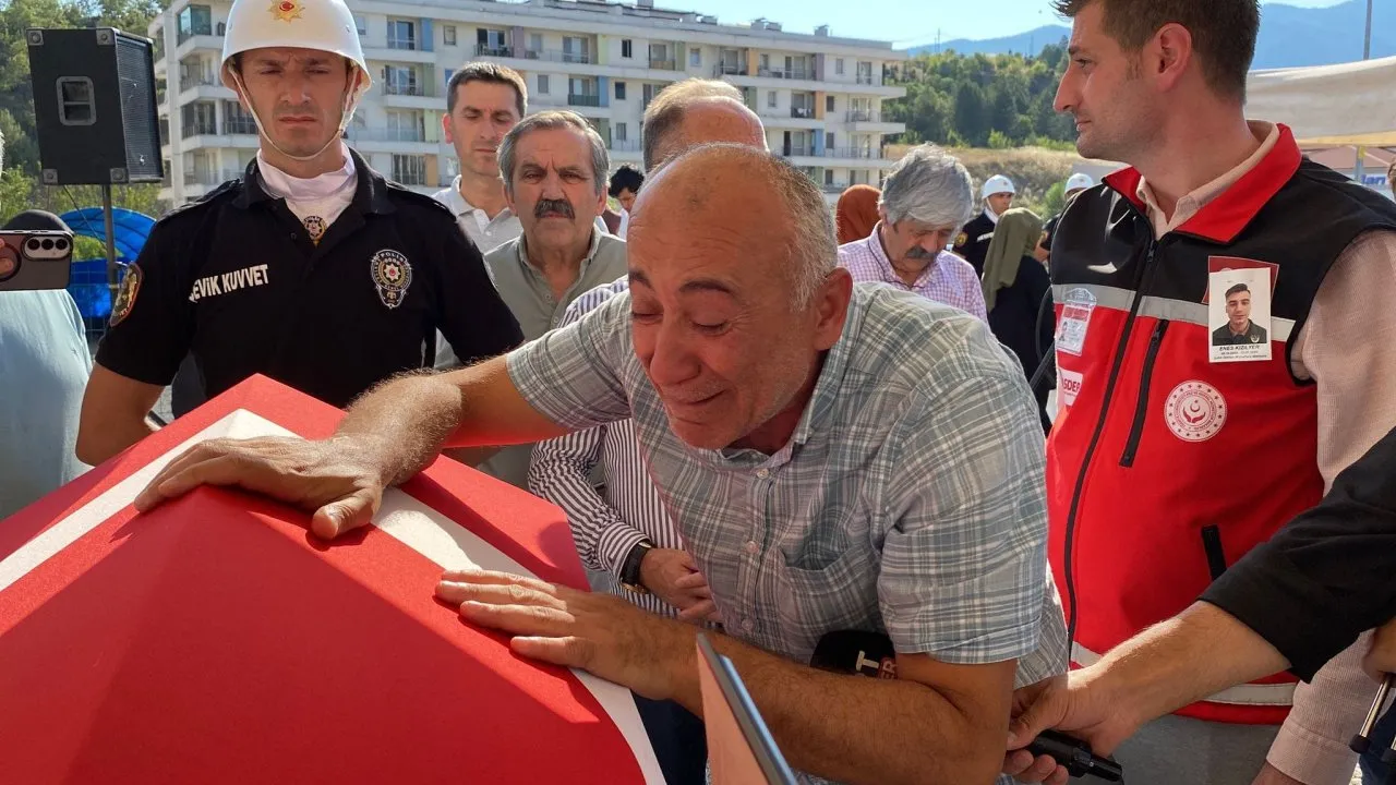 ŞEHİT ORMANCI ENES KIZILYER, KARABÜK’TE SON YOLCULUĞUNA UĞURLANDI