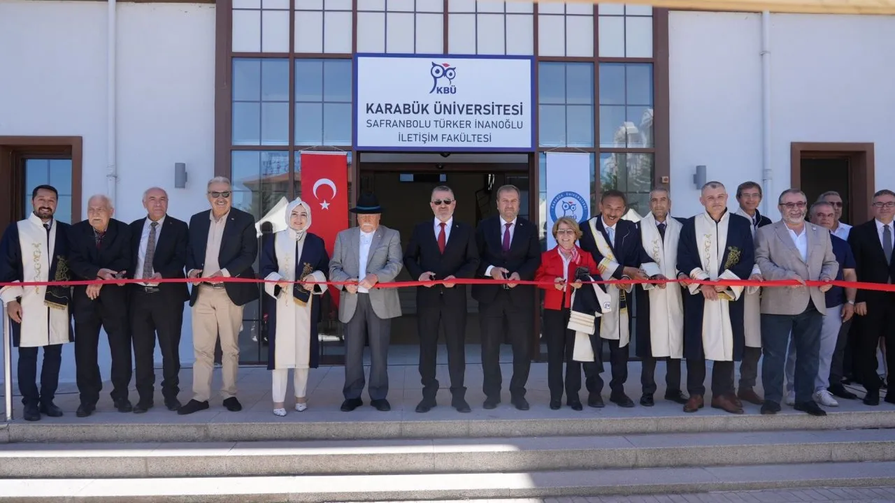 TÜRKER İNANOĞLU’NUN EĞİTİM MİRASI KARABÜK ÜNİVERSİTESİYLE YAŞATILIYOR