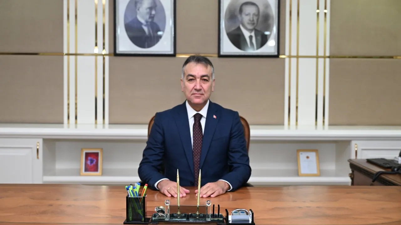 VALİ OKTAY ÇAĞATAY’DAN 29 EKİM CUMHURİYET BAYRAMI MESAJI