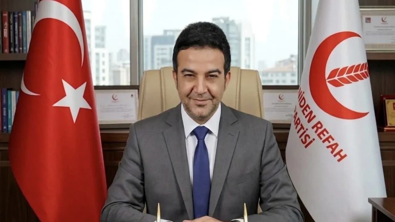 YENİDEN REFAH PARTİSİ KARABÜK MERKEZ İLÇE BAŞKANI VE YÖNETİMİNDEN TOPLU İSTİFA