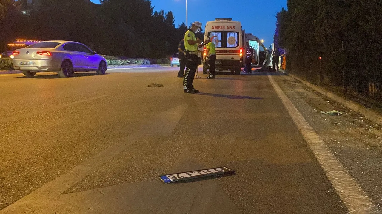 YOLUN KARŞISINA GEÇMEYE ÇALIŞAN ADAM HAYATINI KAYBETTİ