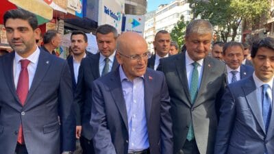 ‘Türkiye buluşmaları’ kapsamında Karabük’e gelen Hazine ve Maliye Bakanı Mehmet