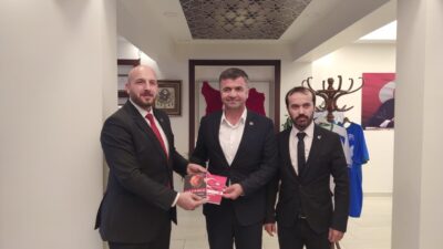 İSMAİL ÖZER'DEN EFLANİ BELEDİYE BAŞKANI HÜSNÜ AKIN'A ZİYARET..