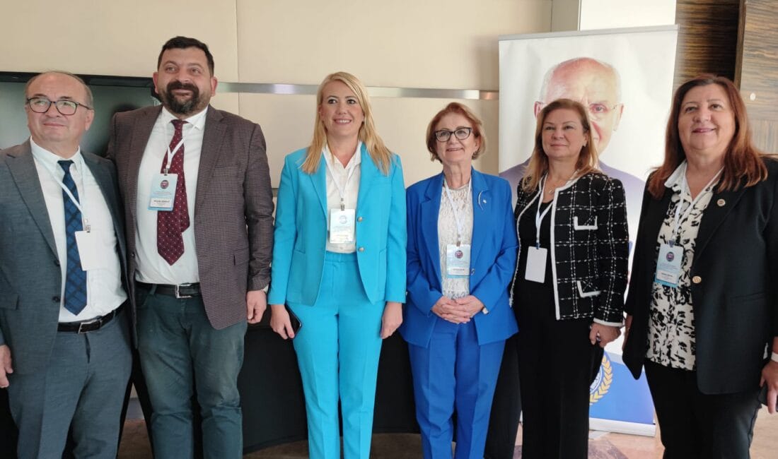 
Safranbolu Belediye Başkanı Mimar Elif Köse kâtip üyesi olduğu İç