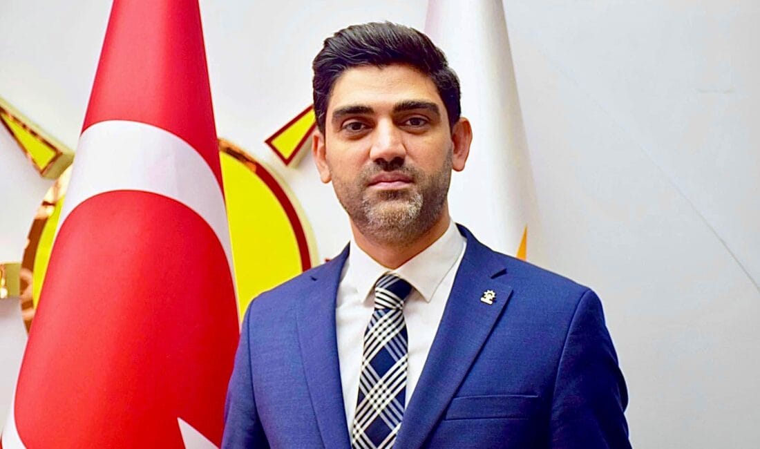 SALT ; KARDEMİR’DE İŞE ALIM POLİTİKASI GÖZDEN GEÇİRİLMELİ … Ak Parti Karabük İl Başkanı Ferhat Salt ; Kardemir'de işe