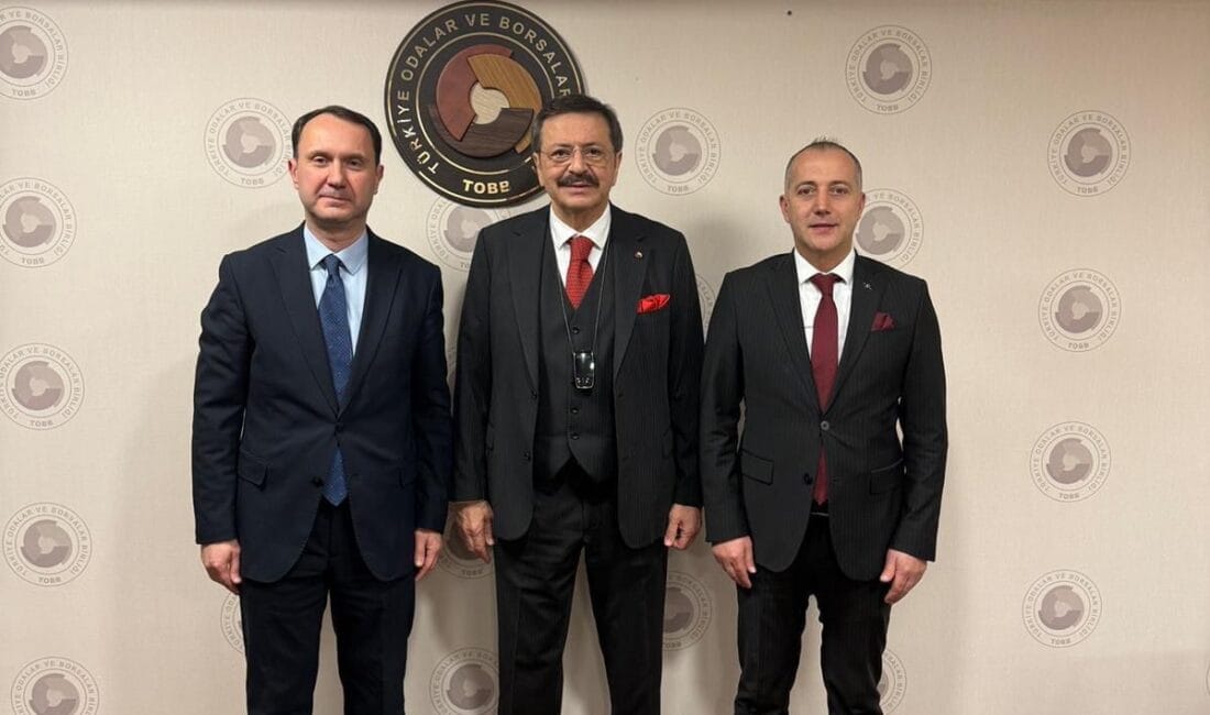 KARABÜK TİCARET VE SANAYİ ODASI, TOBB TÜRKİYE SAVUNMA SANAYİ MECLİSİ TOPLANTISINA KATILDI Karabük Ticaret ve Sanayi Odası Yönetim Kurulu Başkanı Fatih Çapraz