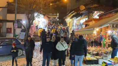 UNESCO Dünya Mirası Listesi’nde yer alan ve tarihi konaklarıyla ünlü