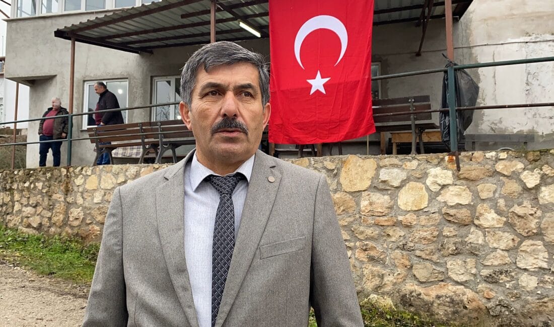 REFERANDUMLA AYRILAN KÖYÜN İLK MUHTARI SEÇİLDİ Karabük’te referandumla bağlı olduğu Zopran köyünden ayrılarak bağımsız bir köy