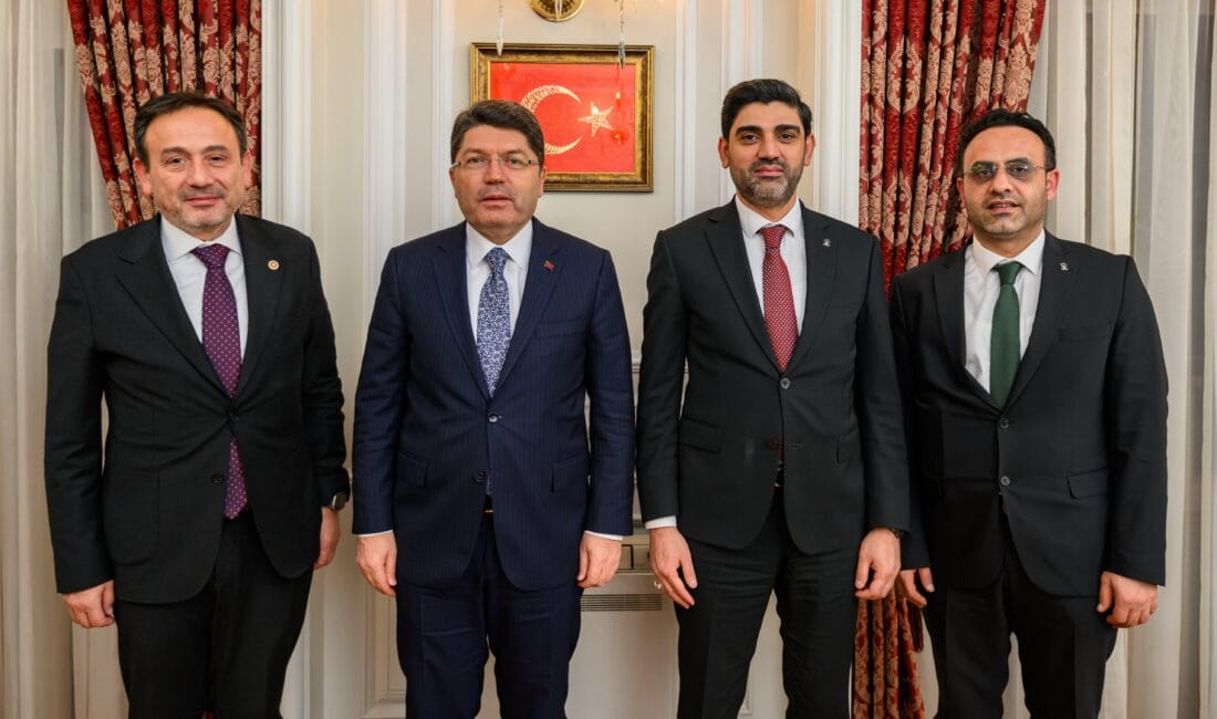 AK PARTİ HEYETİ ANKARA’DA TEMASLARDA BULUNDU Karabük Ak Parti heyeti Ankara’da bir dizi ziyaretlerde bulundu