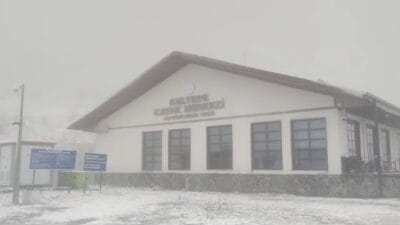 Karabük’ün yüksek kesimlerinde kar yağışı etkili oluyor.