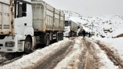 Karabük Valiliği, kuvvetli kar yağışı beklentisi nedeniyle ağır vasıta araçlarının