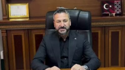 Karabük’ün Eskipazar ilçesinde sabah saatlerinde çıkan yangında 1 ev tamamen