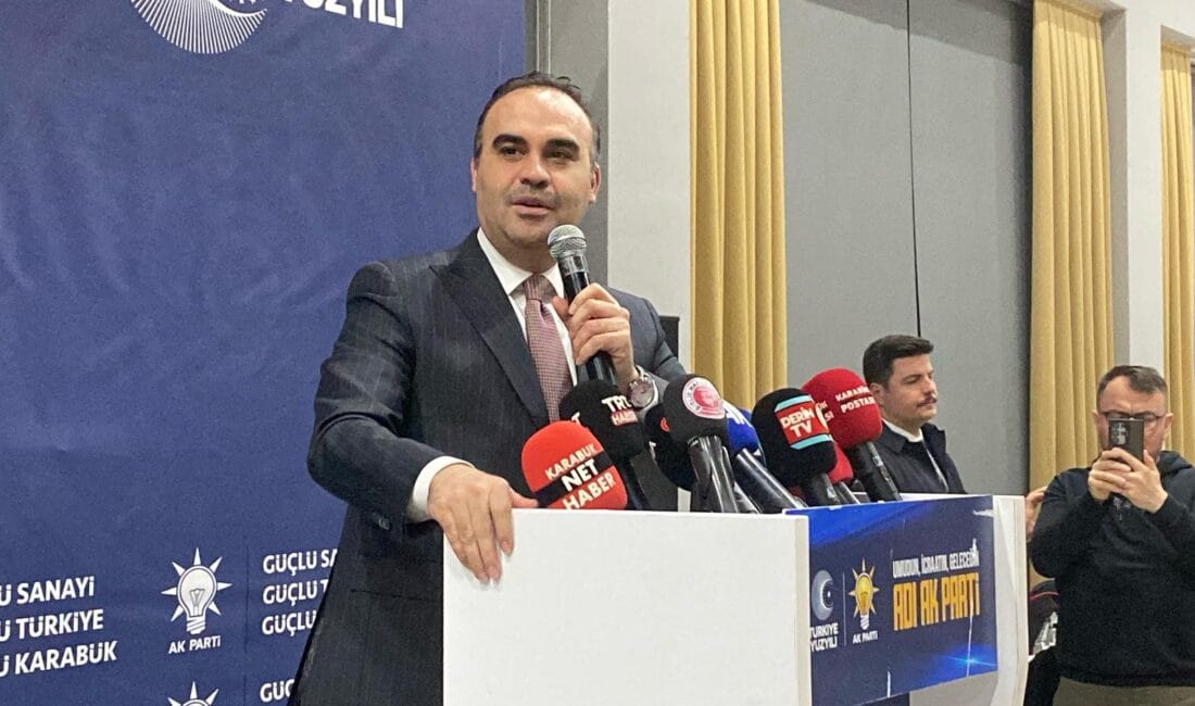 BAKAN KACIR: TÜRKİYE, AVRUPA BİRLİĞİ’NİN GÜVENLİĞİNE ÖNEMLİ KATKILAR SAĞLAYACAK Sanayi ve Teknoloji Bakanı Mehmet Fatih Kacır, Çankırı ziyaretinin ardından