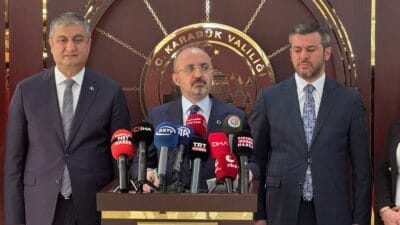 İçişleri Bakan Yardımcısı Bülent Turan, Özgür özel ile ilgili sert