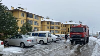 Karabük’ün Safranbolu ilçesinde, 4 katlı bir apartmanın birinci katında çıkan