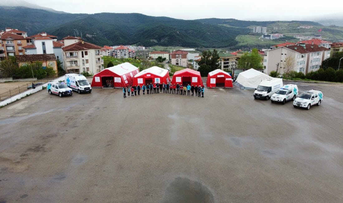 KARABÜK UMKE 70 KİŞİLİK SAHRA HASTANESİYLE AFETLERE HAZIR Karabük İl Sağlık Müdürlüğü’ne bağlı Ulusal Medikal Kurtarma Ekibi (UMKE),