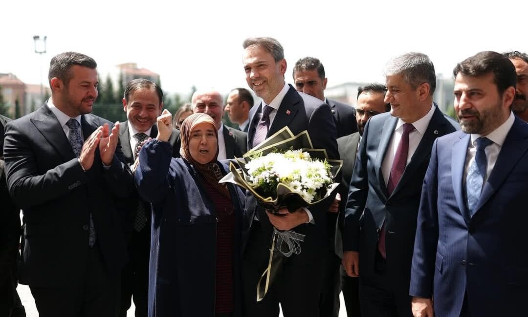 ENERJİ VE TABİİ KAYNAKLAR BAKANI ALPARSLAN BAYRAKTAR KARABÜK’TE Enerji ve Tabii Kaynaklar Bakanı Alparslan Bayraktar, 24 Mayıs 2025