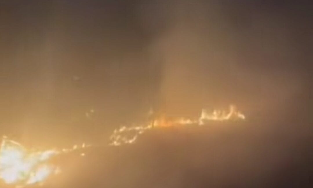 KARABÜK ALADAĞ’DA KORKUTAN YANGIN Karabük’ün Keltepe Aladağ mevkiinde akşam saatlerinde çıkan orman yangını, ekiplerin