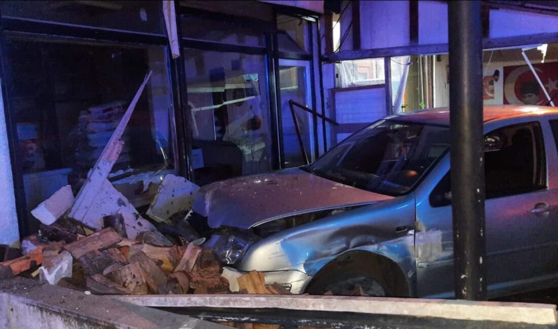 Cumartesi günü saat 21:00 sıralarında Bağlarbaşı Mahallesi Aslanlar Sokak'ta meydana