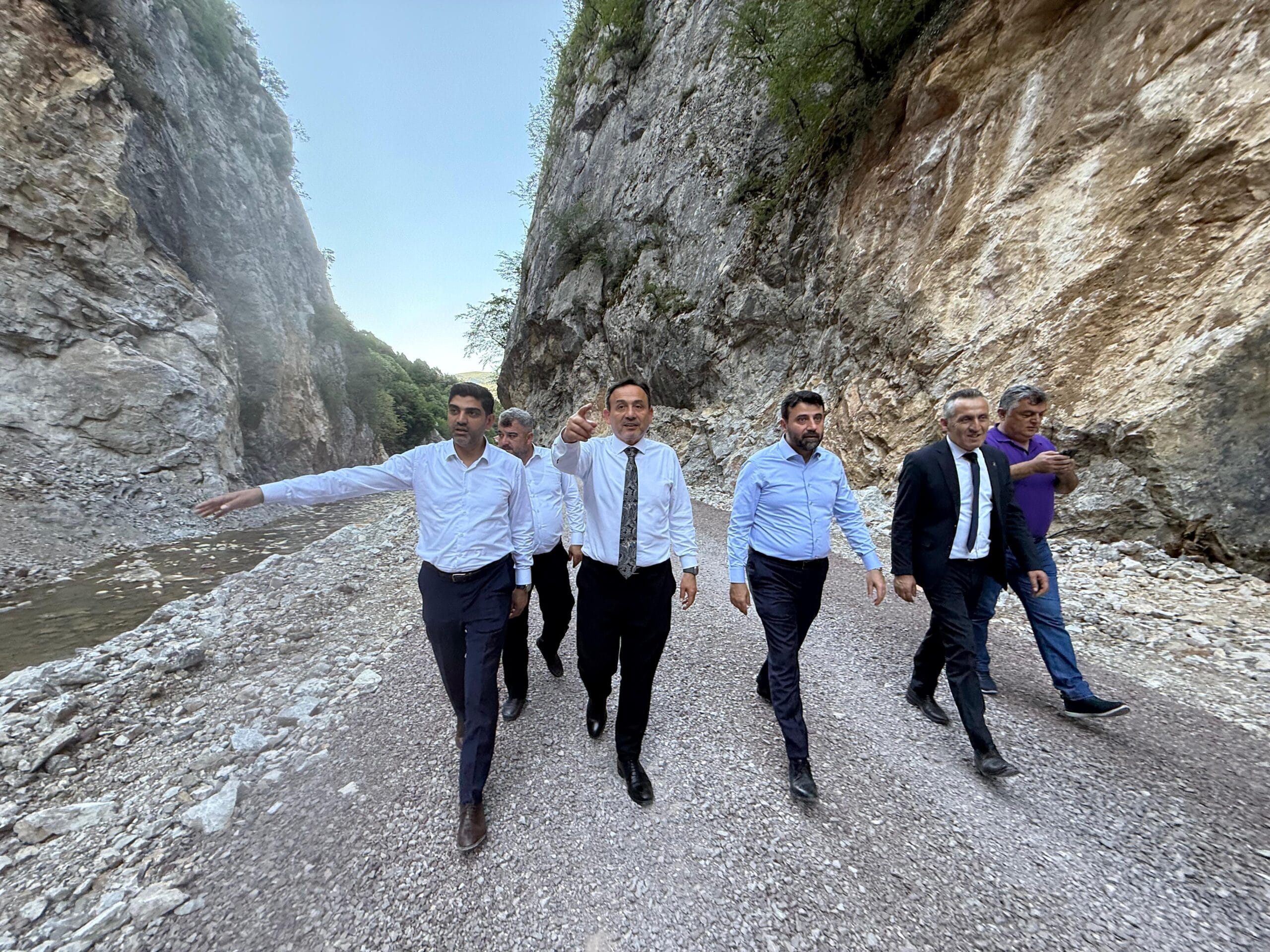 AK Parti Karabük İl Başkanı Ferhat Salt, Karabük Milletvekilleri Cem