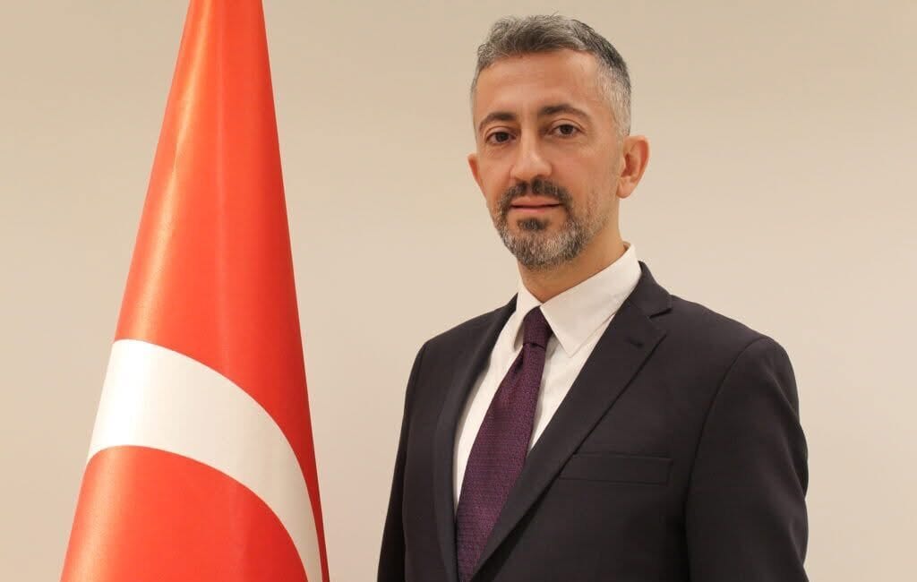 KARDEMİR’DE YÖNETİM KURULU BAŞKANI MUHAMMED ALİ OFLAZ OLDU KARDEMİR A.Ş. Yönetim Kurulu Başkanı Muhammed Ali Oflaz oldu. Karabük