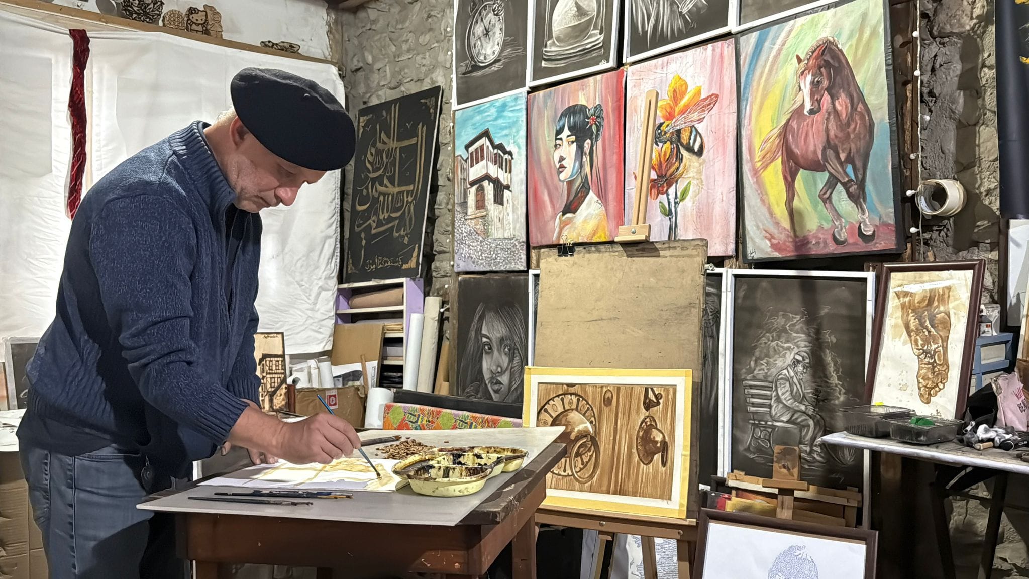 Karabük’ün tarihi ilçesi Safranbolu’da yaşayan Sakin Sakarya Tarihi konağı atölyeye