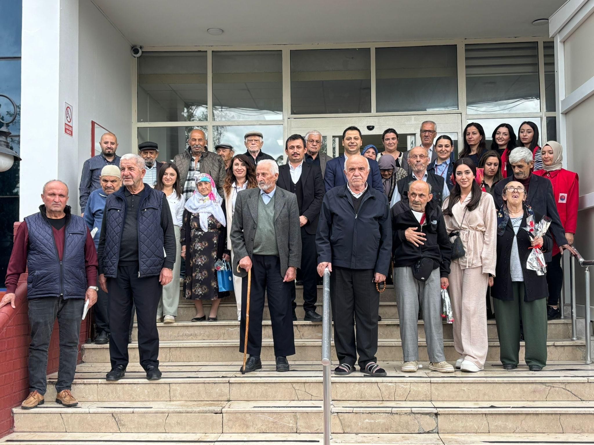 Karabük Belediyesi, sosyal belediyecilik anlayışı çerçevesinde toplumun her kesimine dokunan