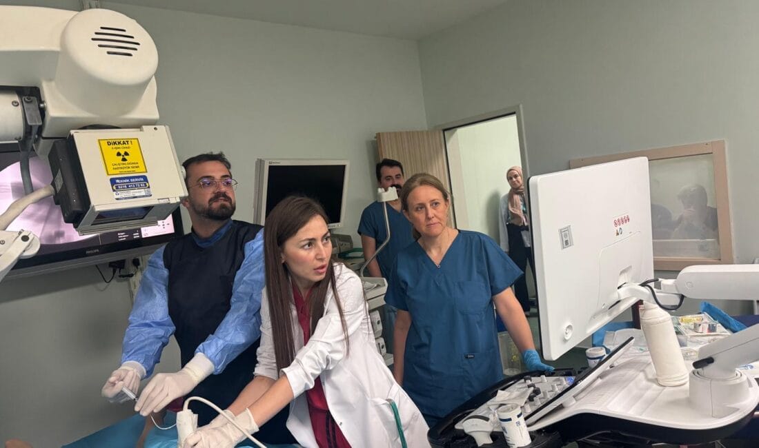 Karabük Eğitim ve Araştırma Hastanesi’nde Girişimsel Radyoloji Dönemi: Hasta Sevklerinin Önüne Geçiliyor (4 Kasım 2025 – Karabük) Karabük Eğitim ve Araştırma Hastanesi,