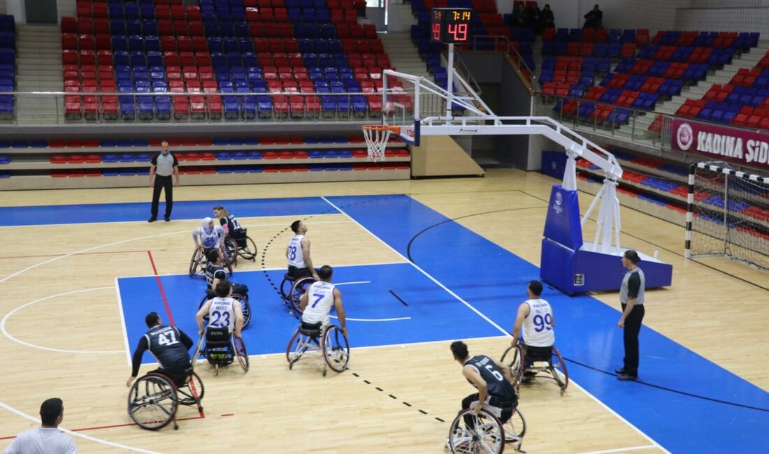 Tekerlekli Sandalye Basketbol Süper Ligi’nin ilk haftasında Karabük Demir Kartal