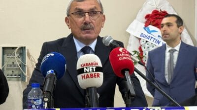 Karabük Şoförler ve Otomobilciler Esnaf Odası’nın olağan genel kurulunda mevcut