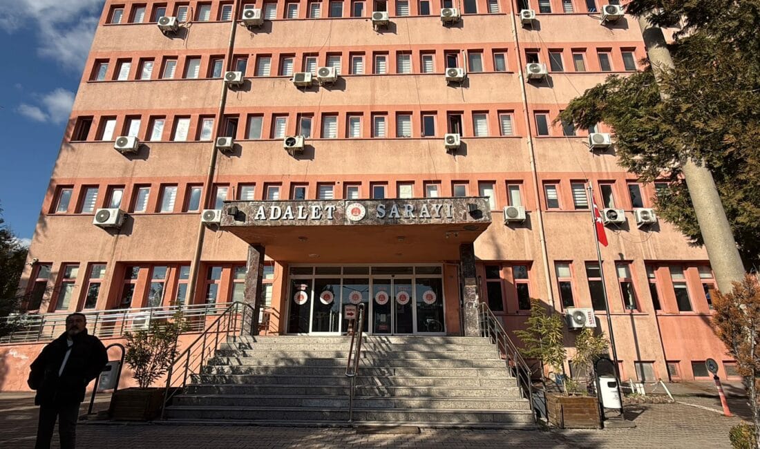 Karabük’te yaşanan silahlı olayın ardından gözaltına alınan Murat K., emniyetteki