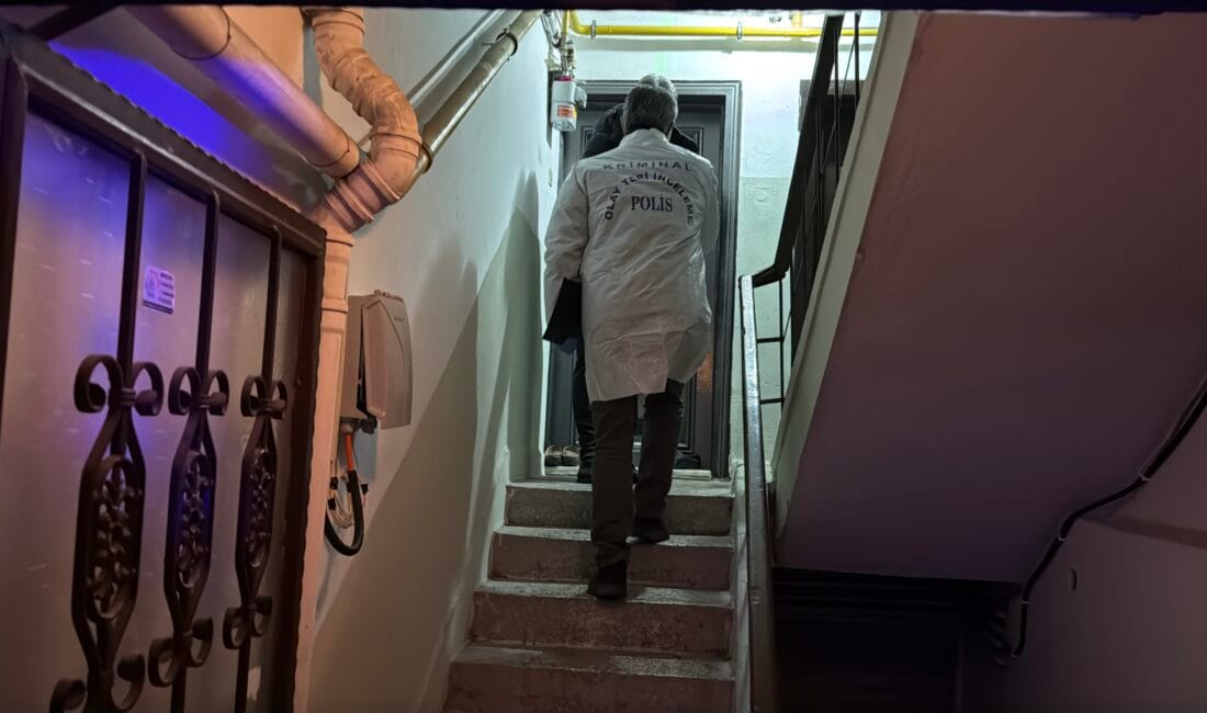 Karabük’te Hasan K. (77) apartmanın merdiven boşluğunda komşusu tarafından ölü