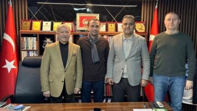 Ankara Karabüklüler Vakfı Başkanı Nizamettin Yücel ile Vakıf Mütevelli Heyeti