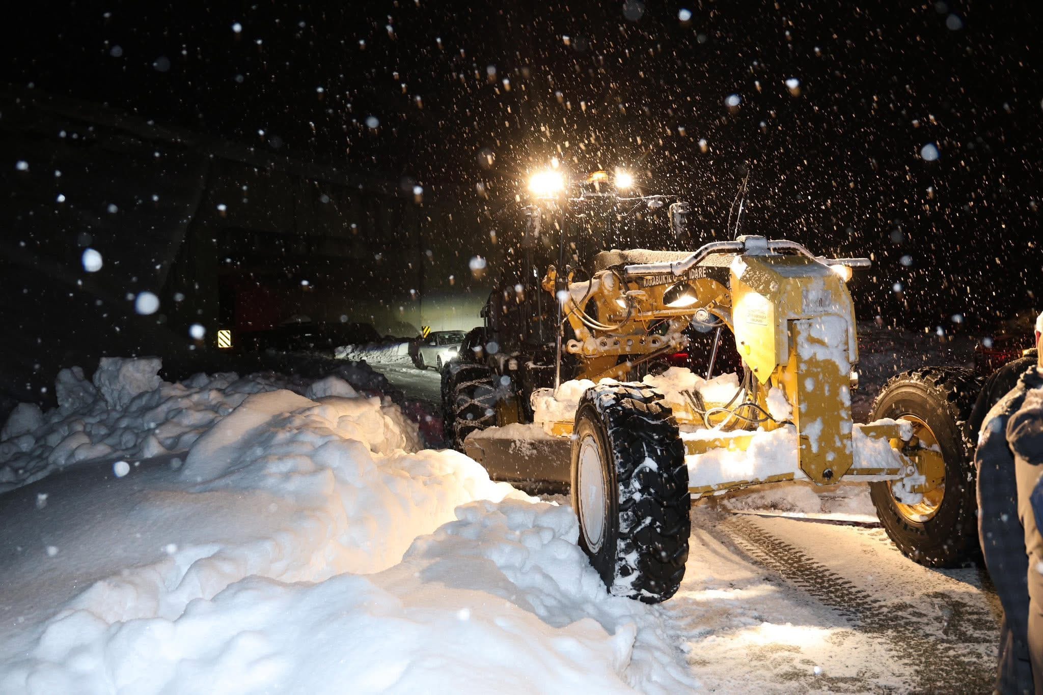 Karabük genelinde etkili olan kar yağışının ardından il ve ilçe