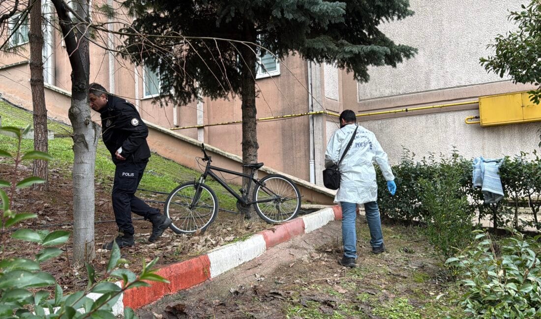 Karabük’te bir apartmanın 5. katında meydana gelen üzücü olayda, yaşlı