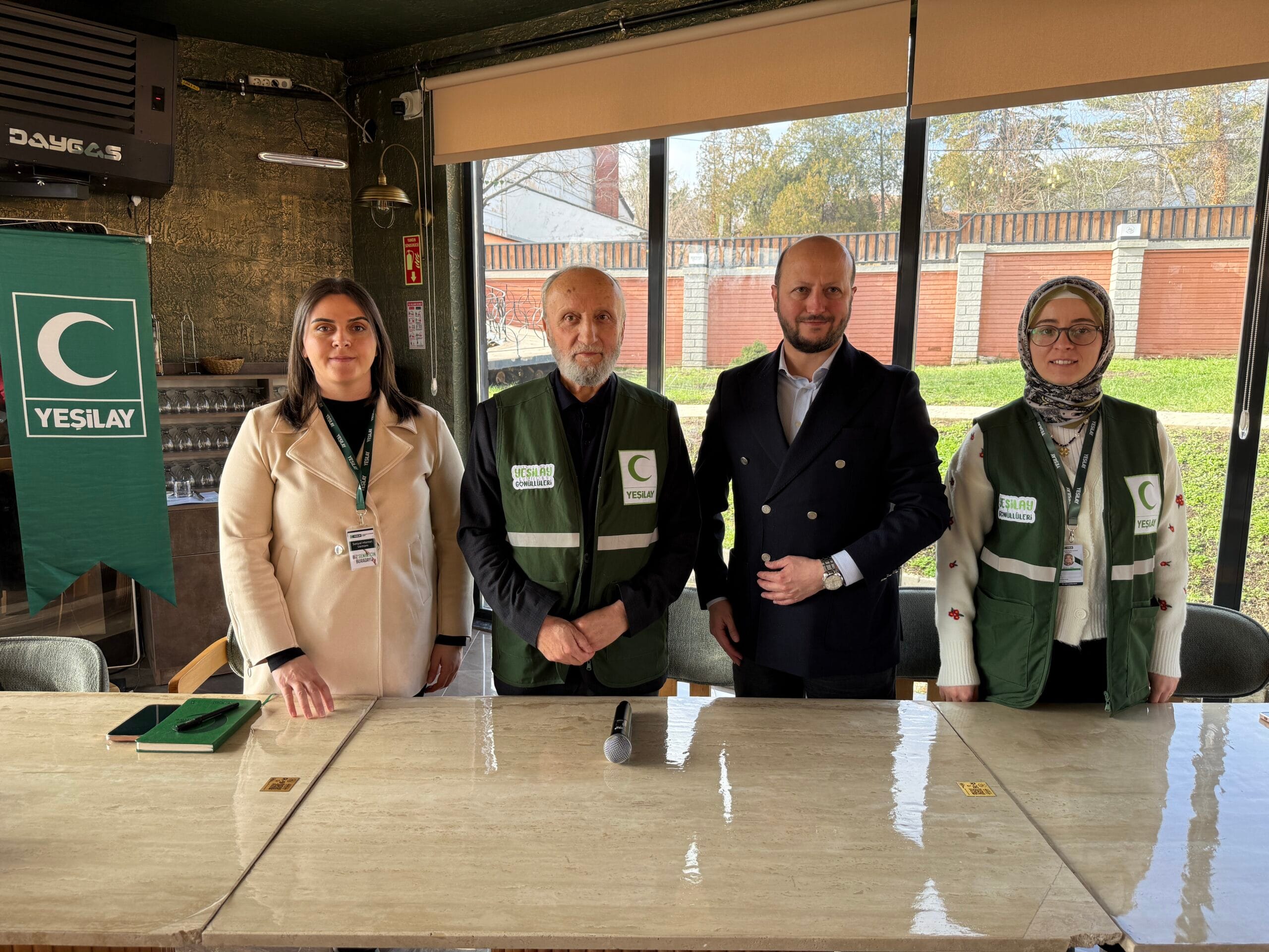 Yeşilay Karabük Şube Başkanı Ahmet Ustaoğlu, Karabük Belediyesi Havuzlu Bahçe