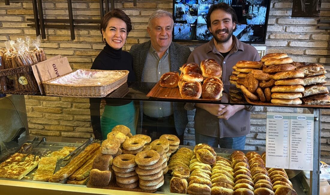 Karabük’te 2025 yılında “Yılın Ahisi” seçilen 70 yaşındaki pastaneci Gürbüz