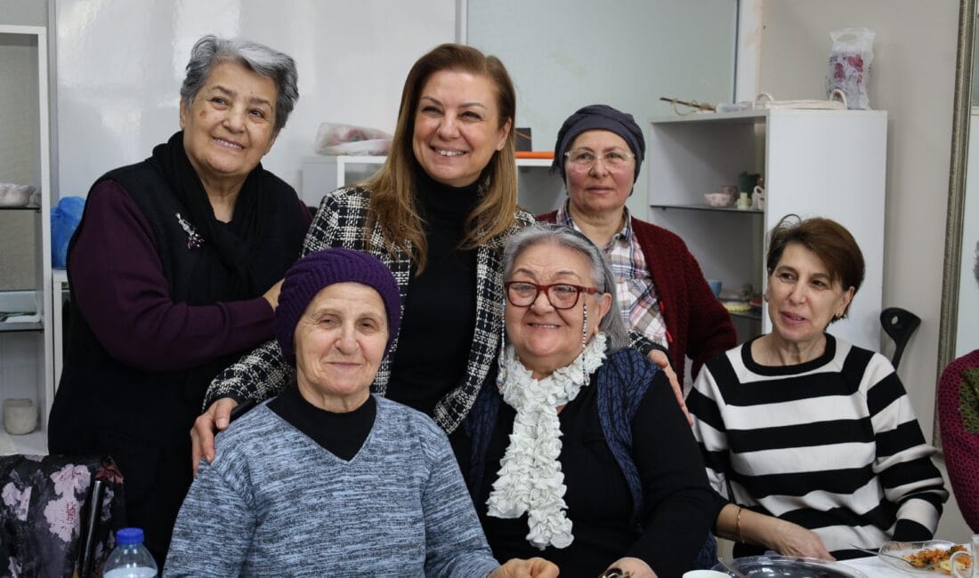 Safranbolu Belediye Başkanı Mimar Elif Köse, Emek Mahallesi’nde faaliyet gösteren