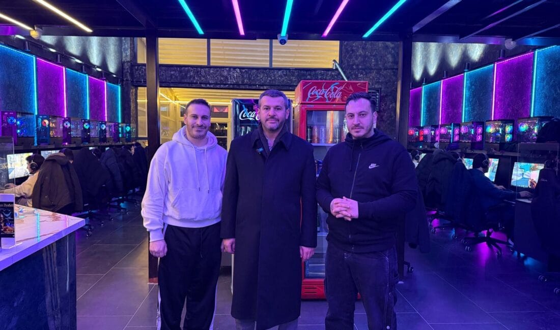 Başkan Çetinkaya 100. Yıl Mahallesi’ni Ziyaret Etti Karabük Belediye Başkanı