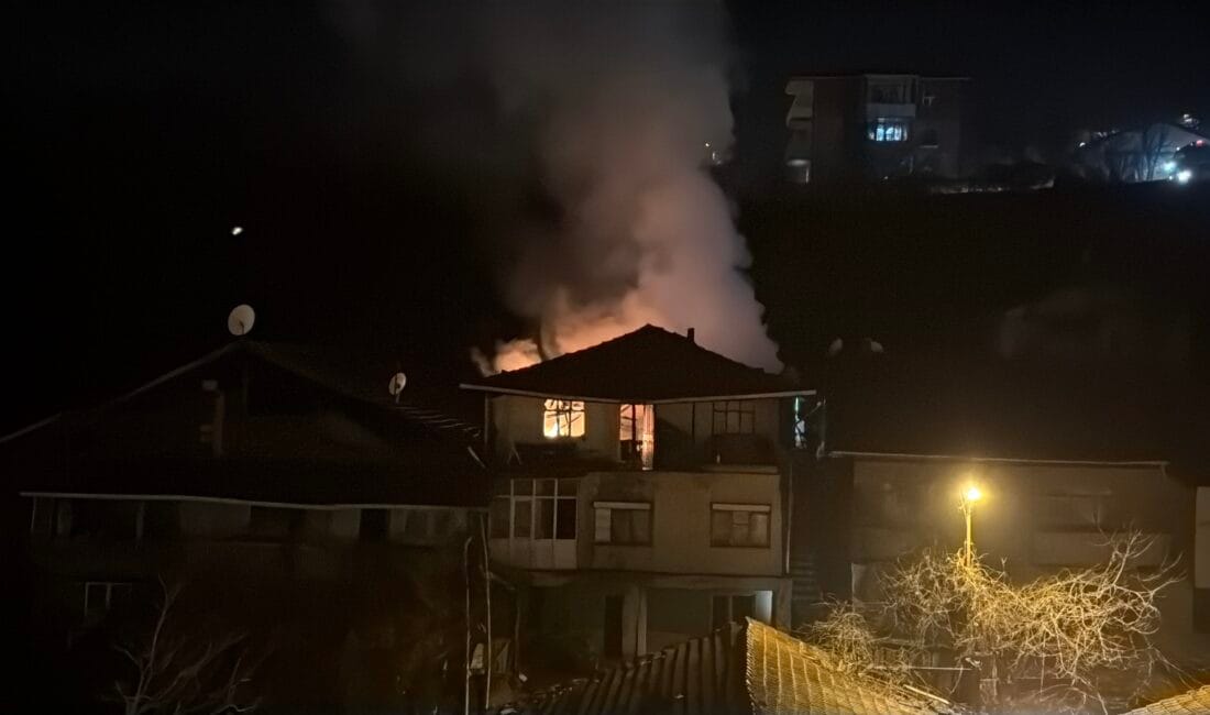 Karabük’te Emrah Ö.’ye ait 3 katlı müstakil ev alevlere teslim